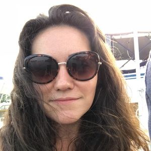 Meet your Posher, Lori